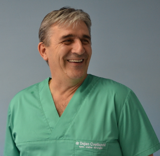 Dr  Dejan Cvetković